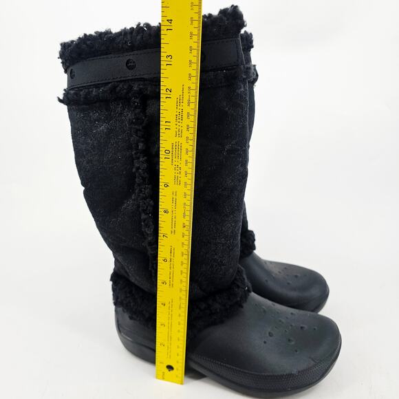 Crocs Nadia Pull On Winter Boot Black Rubber Faux Fur Fleece Comfy Cozy Womens 8 - Picture 6 of 9
